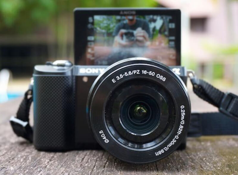 Bộ máy ảnh cho người mới Sony A5000 20.1MP với lens Kit 16-50