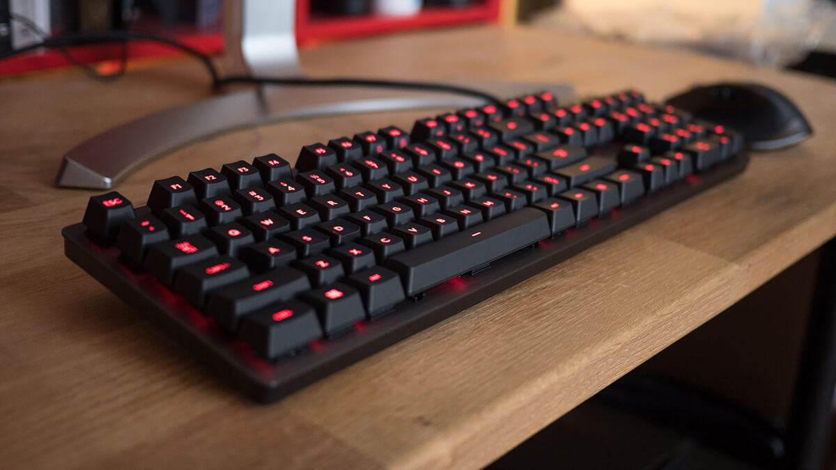 Tư vấn mua bàn phím cơ chơi game 18 Logitech G413 Carbon: chơi game giá tốt