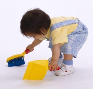 Đồ chơi cho bé 2 tuổi